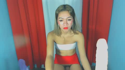 Snapshot of dexie121698 chatting on 13, 2, 2025 dexie121698 online show from 13, 2, 2025