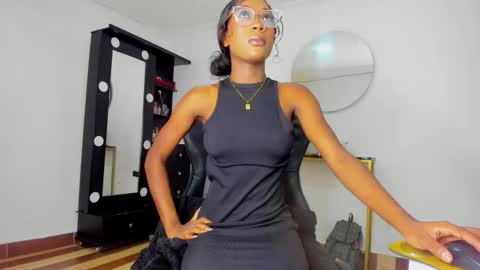 Snapshot of deyy_madisson chatting on 30, 11, 2025 Madisson online show from 30, 11, 2025