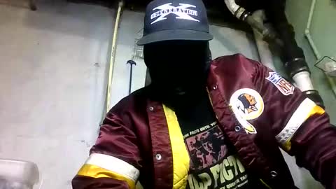Snapshot of dhbbc454336 chatting on 31, 5, 2026 Marcus D-von Steel as the raunchy ass sniffer thrill me with your online show from 31, 5, 2026