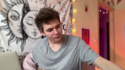 Snapshot of di_n_alex chatting on 27, 12, 2024 Di Alex online show from 27, 12, 2024