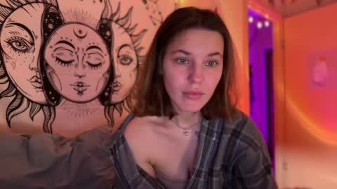 Snapshot of di_n_alex chatting on 28, 12, 2024 Di Alex online show from 28, 12, 2024