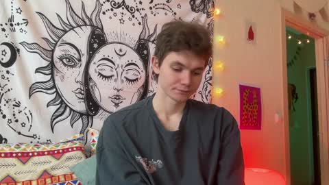 Snapshot of di_n_alex chatting on 12, 1, 2025 Di Alex online show from 12, 1, 2025