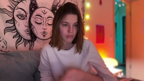 Snapshot of di_n_alex chatting on 17, 1, 2025 Di Alex online show from 17, 1, 2025