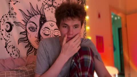 Snapshot of di_n_alex chatting on 23, 1, 2025 Di Alex online show from 23, 1, 2025