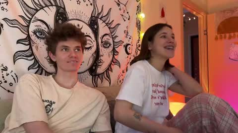 Snapshot of di_n_alex chatting on 26, 1, 2025 Di Alex online show from 26, 1, 2025