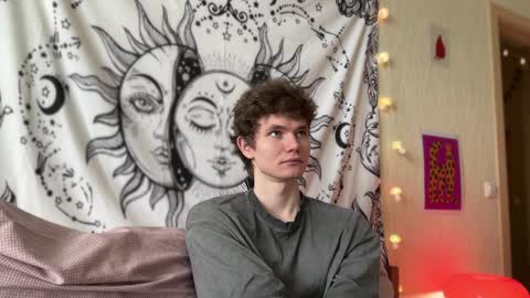 Snapshot of di_n_alex chatting on 7, 2, 2025 Di Alex online show from 7, 2, 2025