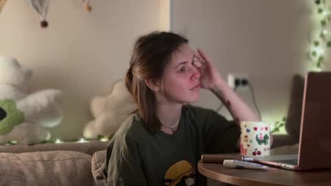 Snapshot of di_n_alex chatting on 7, 2, 2025 Di Alex online show from 7, 2, 2025