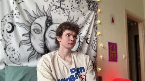 Snapshot of di_n_alex chatting on 15, 2, 2025 Di Alex online show from 15, 2, 2025