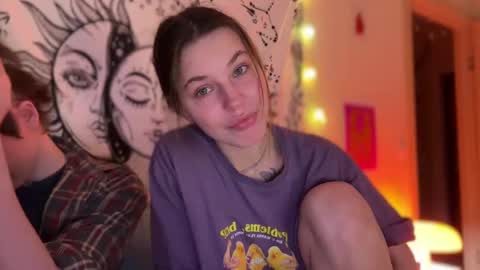 Snapshot of di_n_alex chatting on 16, 2, 2025 Di Alex online show from 16, 2, 2025