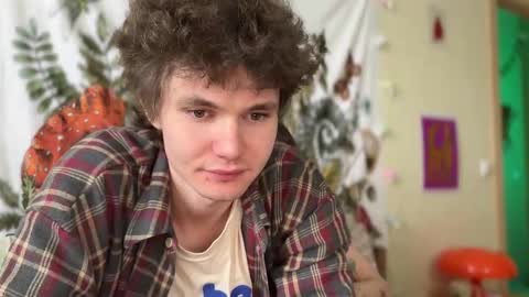 Snapshot of di_n_alex chatting on 8, 3, 2025 Di Alex online show from 8, 3, 2025