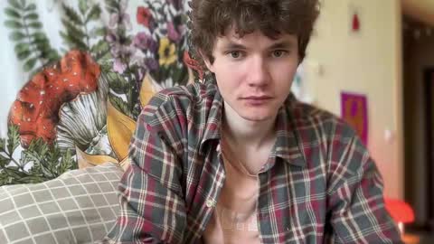 Snapshot of di_n_alex chatting on 9, 3, 2025 Di Alex online show from 9, 3, 2025