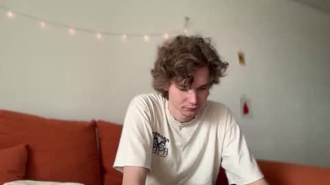 Snapshot of di_n_alex chatting on 25, 9, 2025 Di Alex online show from 25, 9, 2025