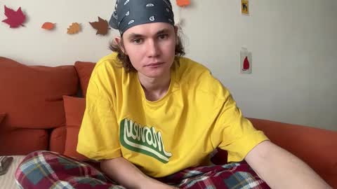 Snapshot of di_n_alex chatting on 1, 11, 2025 Di Alex online show from 1, 11, 2025