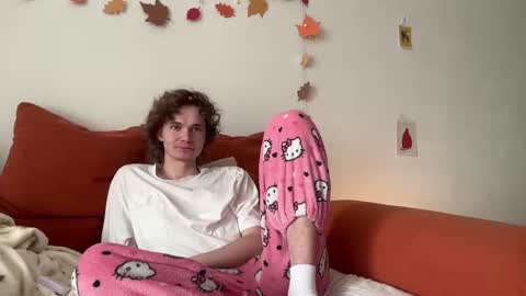 Snapshot of di_n_alex chatting on 20, 11, 2025 Di Alex online show from 20, 11, 2025