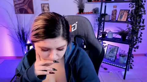 Dia online show from 1, 3, 2025