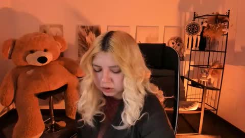 Dia online show from 17, 12, 2025