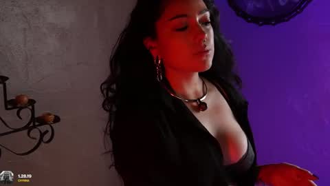 Snapshot of diabla_x chatting on 8, 1, 2026 DIABLA online show from 8, 1, 2026