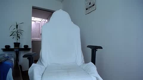 Snapshot of diamond_black00 chatting on 7, 1, 2026 MaSSimo online show from 7, 1, 2026