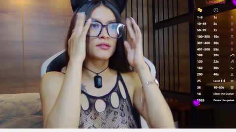 Camila and Megan online show from 7, 3, 2026