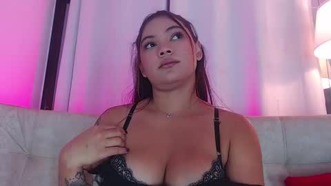 diamond_canela online show from 26, 2, 2025