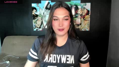 Snapshot of diamond_foxy chatting on 5, 11, 2025 Wency online show from 5, 11, 2025