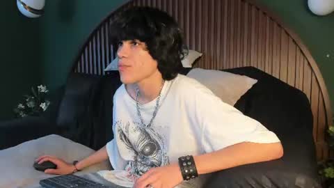 Snapshot of diamond_twink chatting on 19, 7, 2026 diamond_twink online show from 19, 7, 2026
