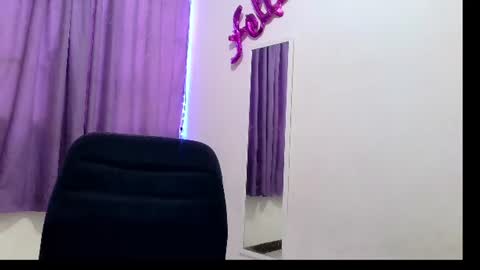 Snapshot of diamondd_gold chatting on 3, 7, 2026 diamondd_gold online show from 3, 7, 2026