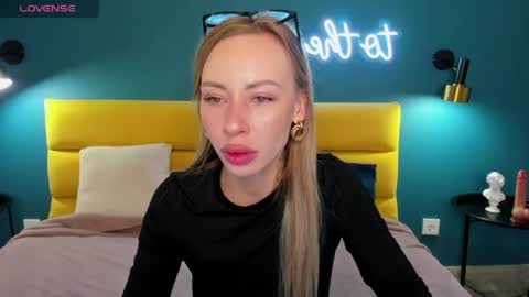 Snapshot of diana_garrett chatting on 24, 5, 2026 Diana online show from 24, 5, 2026