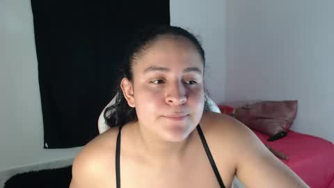 Snapshot of diana_muscle chatting on 5, 6, 2026 diana online show from 5, 6, 2026