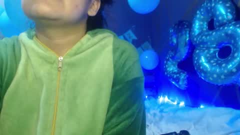 Snapshot of diana_smit_ chatting on 22, 11, 2025 diana online show from 22, 11, 2025