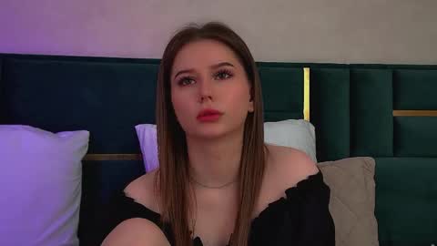 Snapshot of dianabecker chatting on 30, 5, 2026 Diana online show from 30, 5, 2026