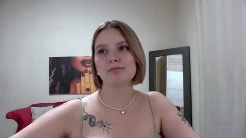 Diane Mills online show from 1, 2, 2025