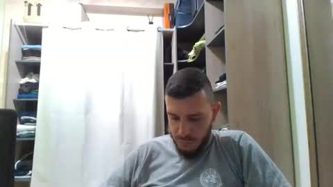 Snapshot of dible18 chatting on 4, 5, 2026 dible18 online show from 4, 5, 2026