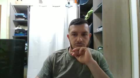 Snapshot of dible18 chatting on 5, 5, 2026 dible18 online show from 5, 5, 2026
