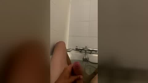 dick_grayson699 online show from 28, 6, 2026