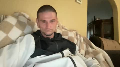 Snapshot of dickabitchdown chatting on 4, 10, 2025 DickABitchDown Alexys real spanishmami online show from 4, 10, 2025