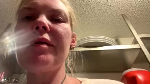 Snapshot of dickeddownsouth chatting on 21, 10, 2025 Beau online show from 21, 10, 2025