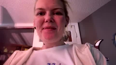 Snapshot of dickeddownsouth chatting on 3, 11, 2025 Beau online show from 3, 11, 2025