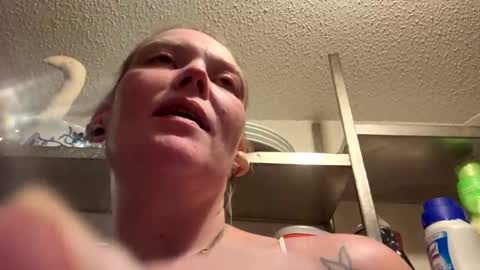 Snapshot of dickeddownsouth chatting on 28, 11, 2025 Beau online show from 28, 11, 2025