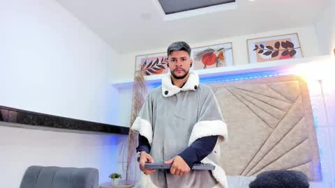 Snapshot of dickgriffith chatting on 10, 2, 2025 Dick Griffith online show from 10, 2, 2025