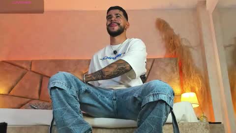 Snapshot of dickgriffith chatting on 13, 9, 2025 Dick Griffith online show from 13, 9, 2025