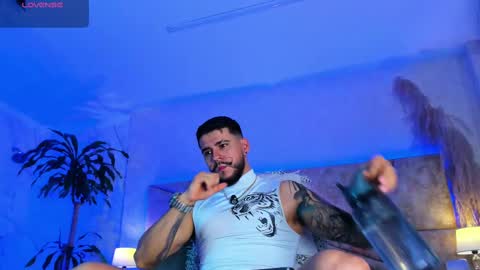 Snapshot of dickgriffith chatting on 9, 10, 2025 Dick Griffith online show from 9, 10, 2025