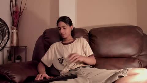 Snapshot of dickie_dicking chatting on 4, 11, 2025 dickie_dicking online show from 4, 11, 2025