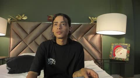 Snapshot of dickie_dicking chatting on 3, 12, 2025 dickie_dicking online show from 3, 12, 2025