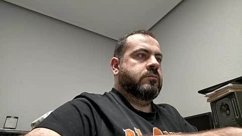 Snapshot of dicktracy_86 chatting on 1, 3, 2025 DANI online show from 1, 3, 2025