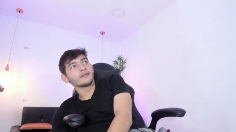 Snapshot of diegorogue_ chatting on 11, 12, 2024 Diego rogue online show from 11, 12, 2024