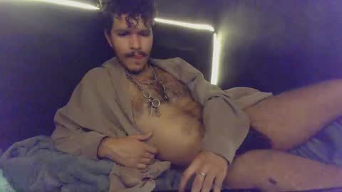 Snapshot of diemond_latinx98 chatting on 7, 2, 2026 diemond_latinx98 online show from 7, 2, 2026