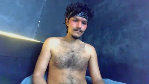 Snapshot of diemond_latinx98 chatting on 1, 3, 2026 diemond_latinx98 online show from 1, 3, 2026