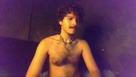 Snapshot of diemond_latinx98 chatting on 4, 5, 2026 diemond_latinx98 online show from 4, 5, 2026
