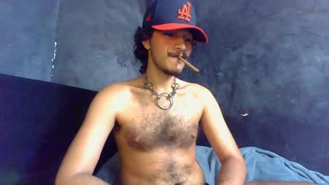 Snapshot of diemond_latinx98 chatting on 5, 5, 2026 diemond_latinx98 online show from 5, 5, 2026